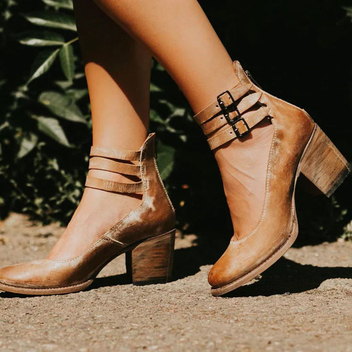 Scarpe con tacco a blocco con cinturino Rina
