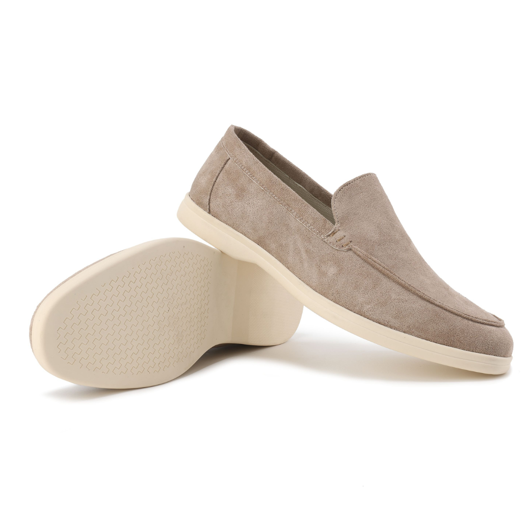 Ferrero | Scarpe in camoscio.