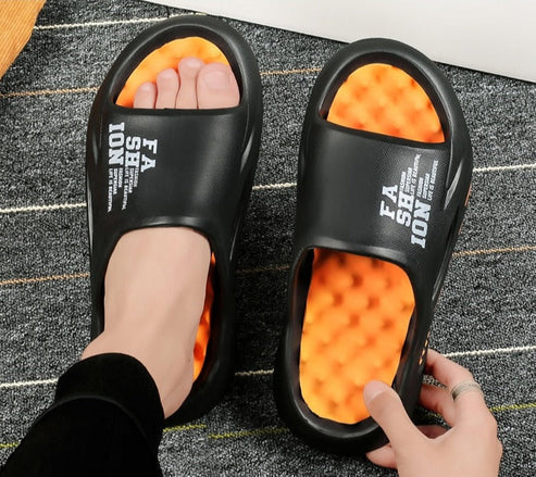 Leo Unisex Massage Slipper