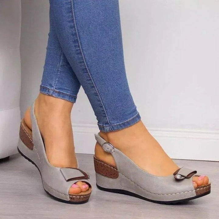 Sandali Valerie con soletta di sostegno