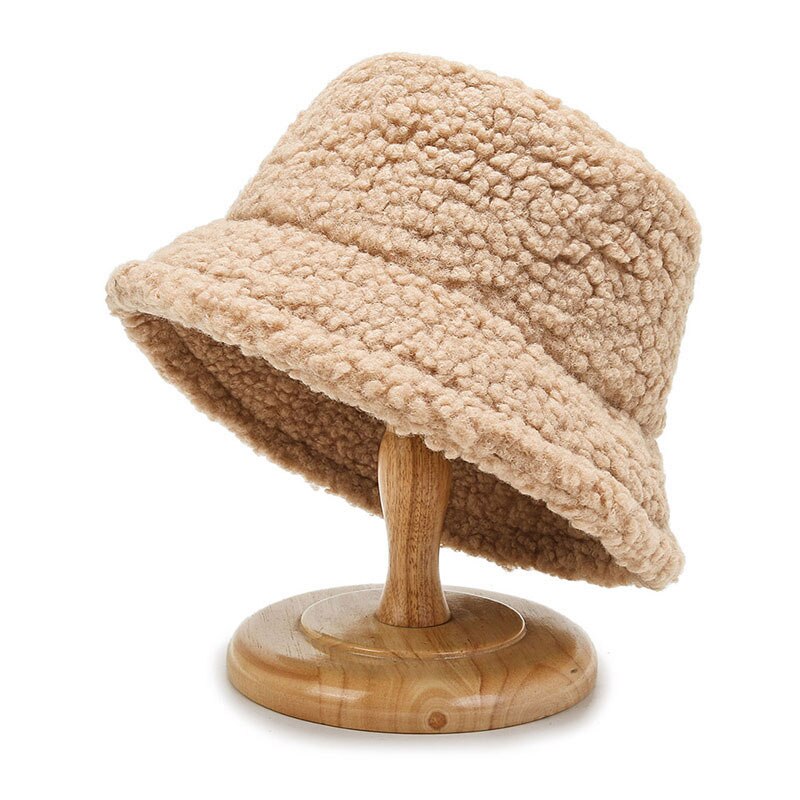 Cappello a secchiello in lana Elenia
