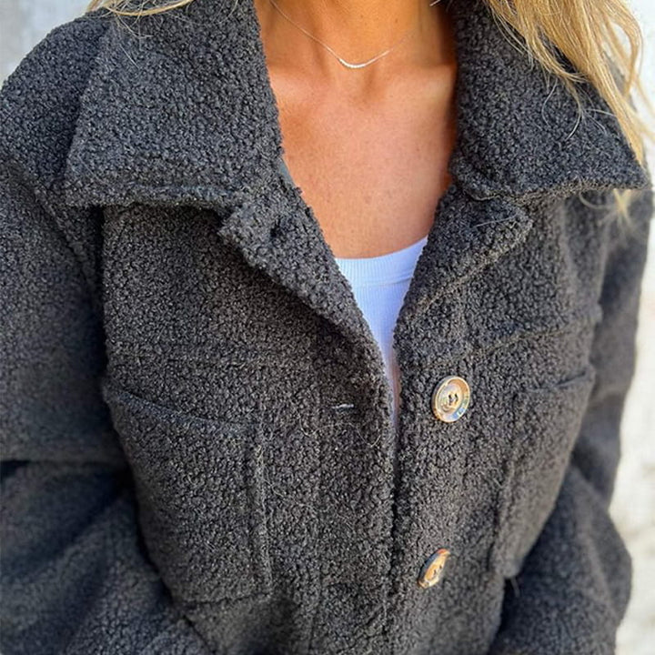 Cappotto autunnale alla moda Mia