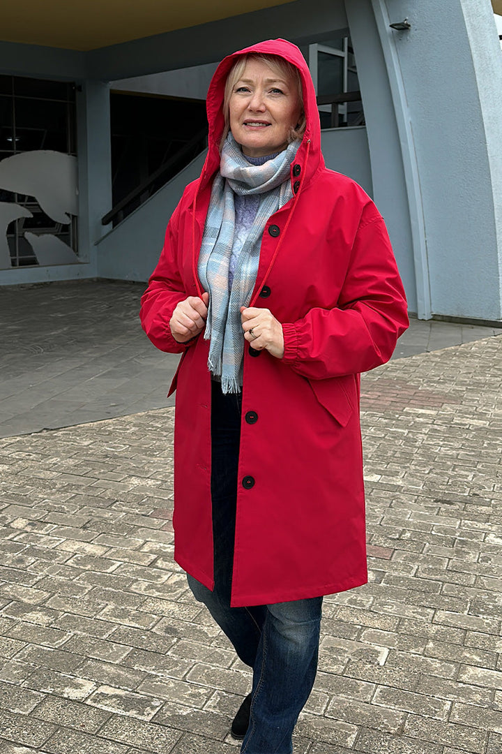 Giacca Leanne con cappuccio oversize resistente all'acqua