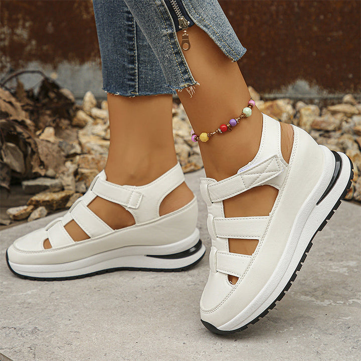 Sandali sneaker a punta chiusa da donna